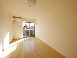 シャロルM 303 3階1Kのリビング/ダイニング