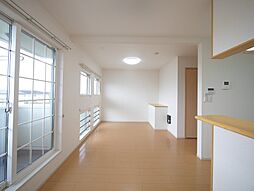 コンフォート　ヴィラ 205 2階1LDKのリビング/ダイニング