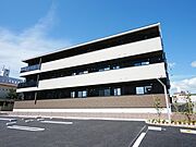 日立駅より徒歩15分 新築 3階建の賃貸物件