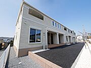 常陸多賀駅より徒歩33分 築5年2ヶ月 2階建の賃貸物件