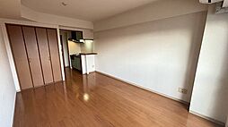 東京メトロ東西線 葛西駅 徒歩5分の賃貸マンション 1階ワンルームのリビング/ダイニング