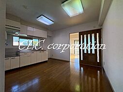 ファーストレジデンス 4階2DKのリビング/ダイニング