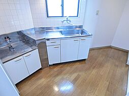 メゾン由紀 2階2Kのリビング/ダイニング