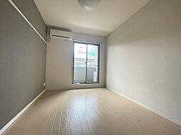 グランメール 1階1Kのリビング/ダイニング