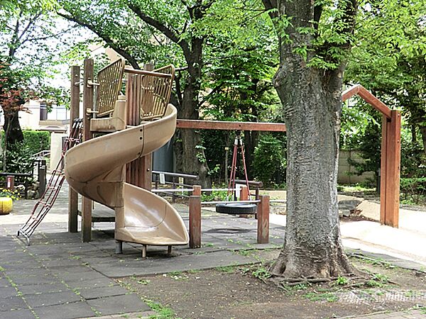 中町せせらぎ緑地公園