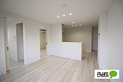 ヴィラ・カーム 2階2LDKのリビング/ダイニング