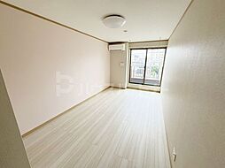 ミルキーウェイ柏 301 3階1Kのリビング/ダイニング