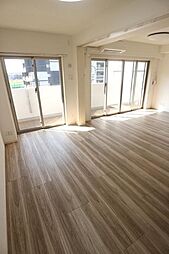 ラグゼナ流山おおたかの森 202 2階2LDKのリビング/ダイニング