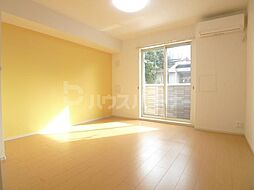 サニーグランツ・Ｂ 103 1階ワンルームのリビング/ダイニング