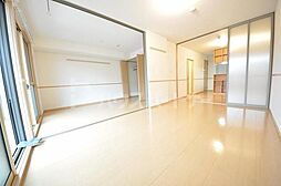 プレミエ・ステラ 105 1階2DKのリビング/ダイニング