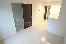 コンフォルト 203 2階1DKのリビング/ダイニング