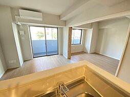 ＴＲＥ　ＬＵＣＥ横濱関内 2階2LDKのリビング/ダイニング