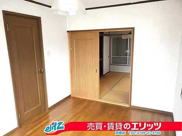 【2F　洋室　6帖】