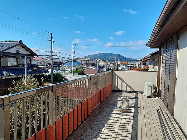 バルコニー