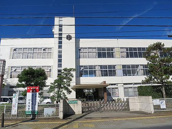 城東小学校