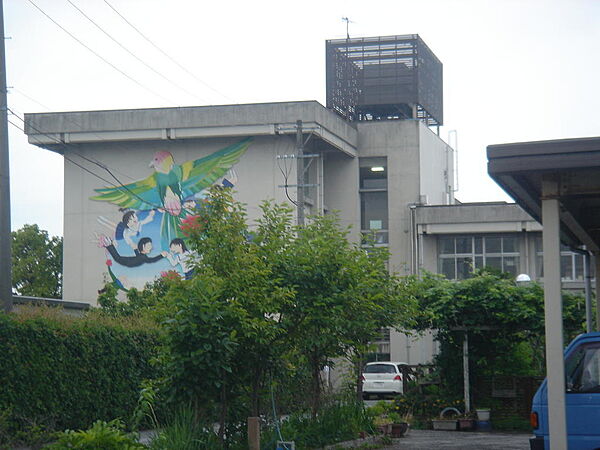 中央中学校