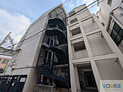 川西能勢口駅より徒歩3分 2階 築31年7ヶ月の賃貸物件