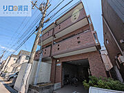 中山寺駅より徒歩10分 築26年 3階建の賃貸物件