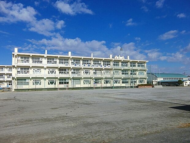 大曽根小学校まで約380ｍ（徒歩5分）