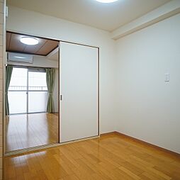 シャンボール第2千葉中央 504 5階1Kのリビング/ダイニング