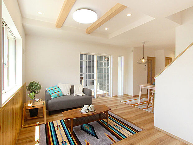 ［施工例：LDK］ LDK収納充実の間取りでスッキリ快適な暮らしを。