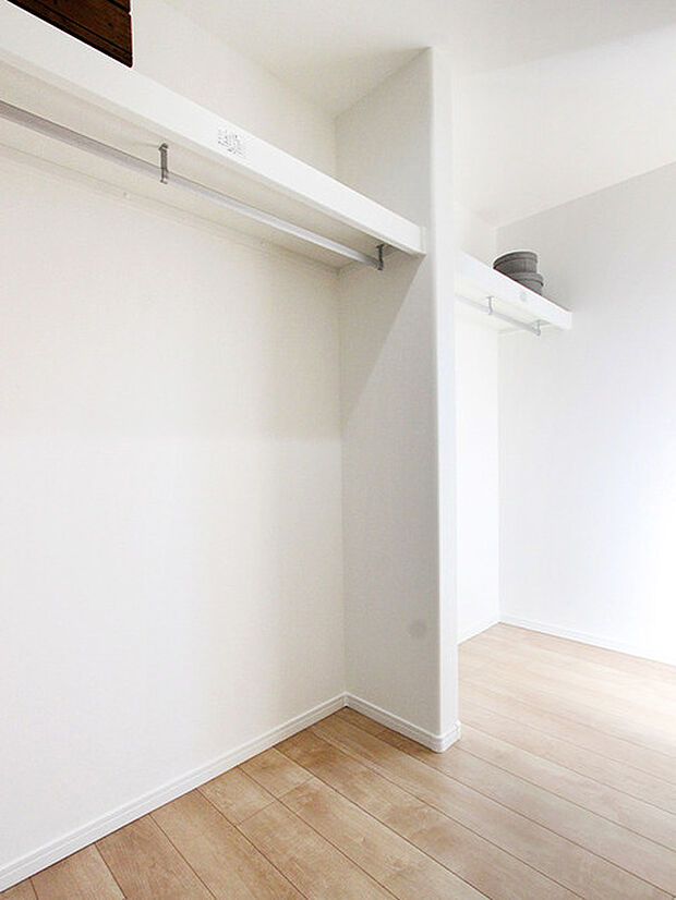 ［施工例］WIC 洋室4にはウォークインクローゼットが付いています♪