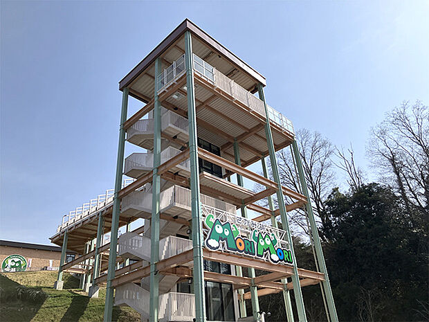 さがみ湖MORIMORI 車約17分。遊園地・温泉・BBQ施設・キャンプフィールドが揃う、アドベンチャーリゾート!休日はお子さまと思いっきりエンジョイすることができます♪(6500m)