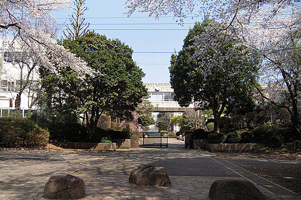 相模原市立上溝中学校（2200m）
