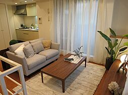 レジデンス三宿 1階1SLDKのリビング/ダイニング