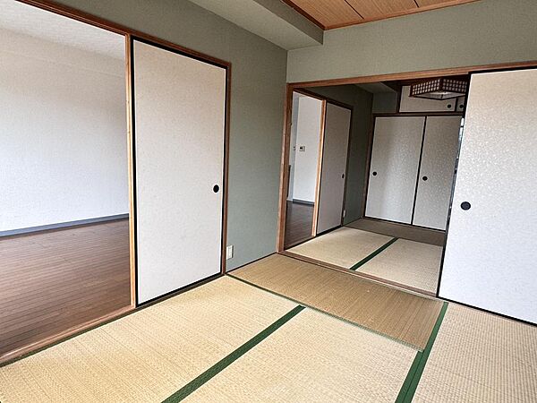 寝室