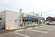ローソン中川野田二丁目店 495m