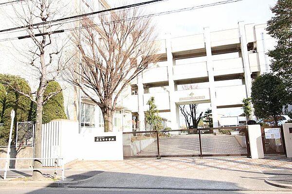 画像27:名古屋市立供米田中学校 42m
