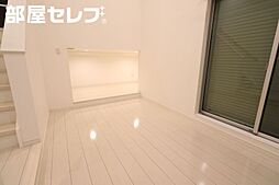 ローレルフォレスタ本陣 2階1Kのリビング/ダイニング