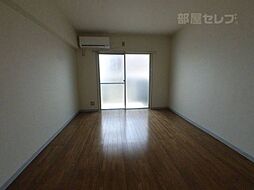 メゾン・ド・カルティエ 4階ワンルームのリビング/ダイニング