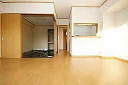 カーサ宇多野 2階2LDKのリビング/ダイニング