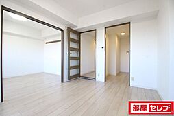 マリポーサ上田 6階3DKのリビング/ダイニング