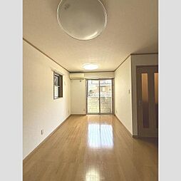 グリーンハウス 1階2LDKのリビング/ダイニング