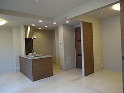 プラセシオン名古屋伏見 4階3LDKのリビング/ダイニング