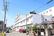 医療法人聖真会春田仁愛病院 785m