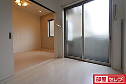 本陣テラス 1階1LDKのリビング/ダイニング