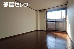 サン・レーベン 2階1Kのリビング/ダイニング