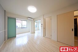 ドエル・カルミア 2階2LDKのリビング/ダイニング