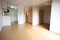 ブルック　レジデンスI 1階2LDKのリビング/ダイニング