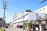 周辺：医療法人聖真会春田仁愛病院 1077m