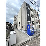 山王駅より徒歩6分 築8年5ヶ月 3階建の賃貸物件