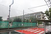 ファミリーマート福島店 357m