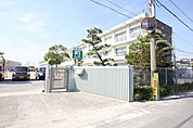 あま市立甚目寺南小学校 408m