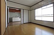 ※401号室内装写真参照