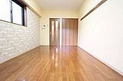 快適な住空間で暮らせます　※101号の写真です