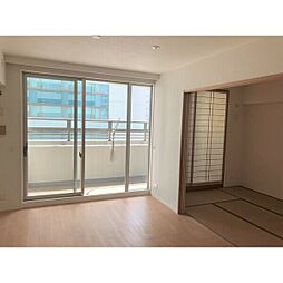 栄アインスタワー 4階3LDKのリビング/ダイニング